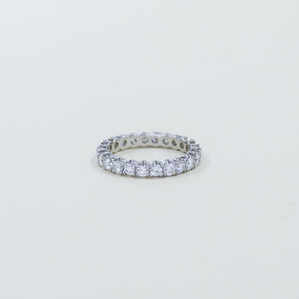 Scallop diamond ring.